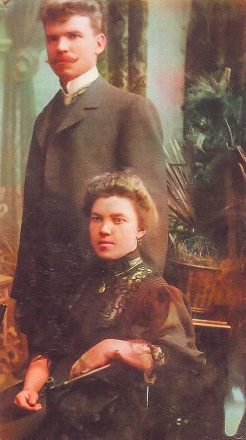 Иван Иванович и Вера Александровна, родители Клавдии Шульженко, 1905 год