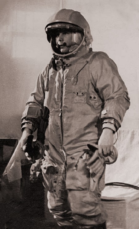 Юрий Алексеевич Гагарин за 4 часа до старта ракеты, 12 апреля 1961 года