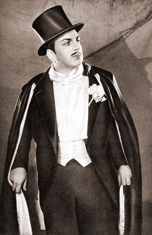 Владимир Канделаки в роли Чезаре в оперетте «Поцелуй Чаниты». 1959 год